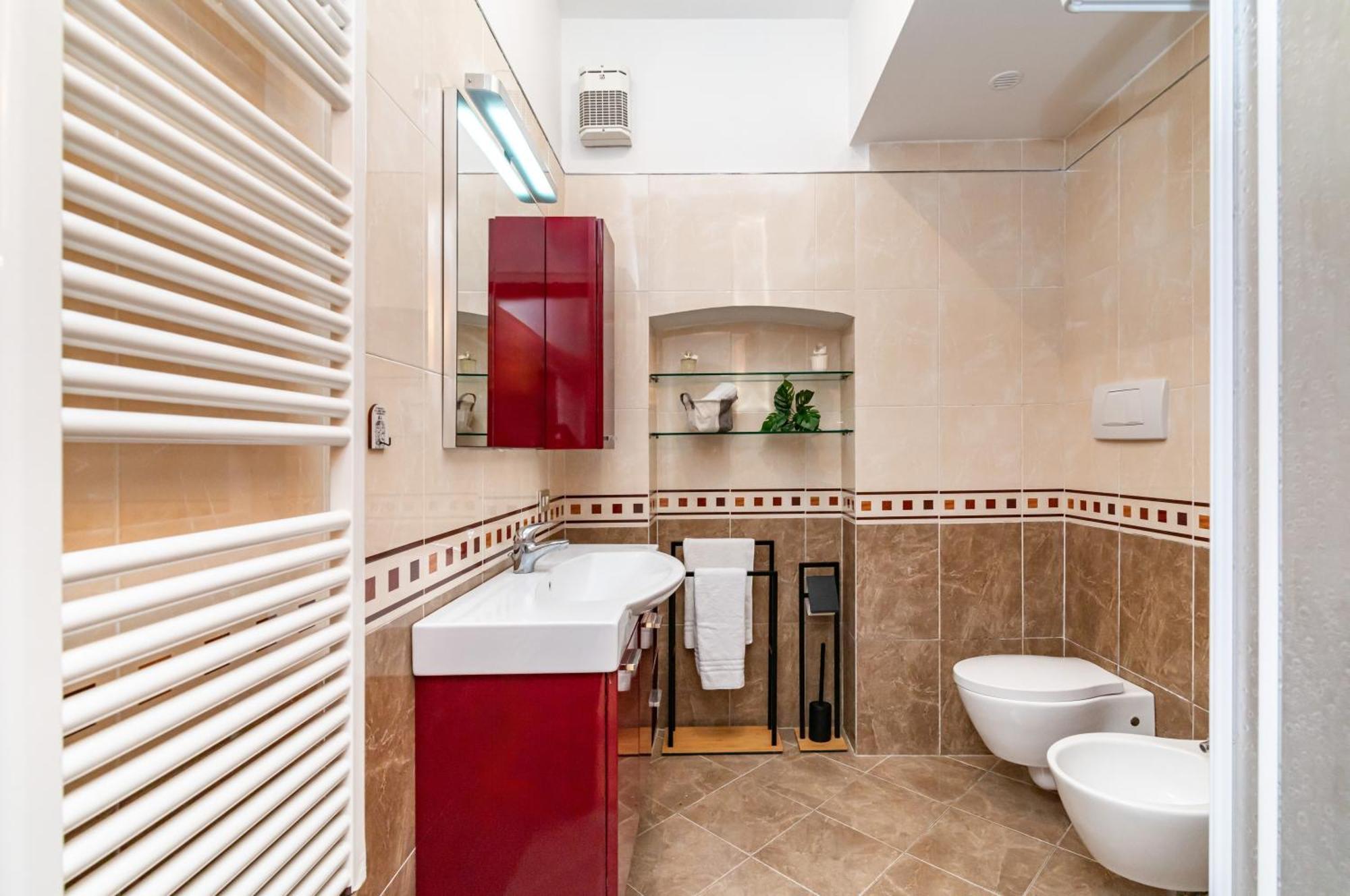 Into The Blu Apartment With Private Parking! Siena Exterior photo